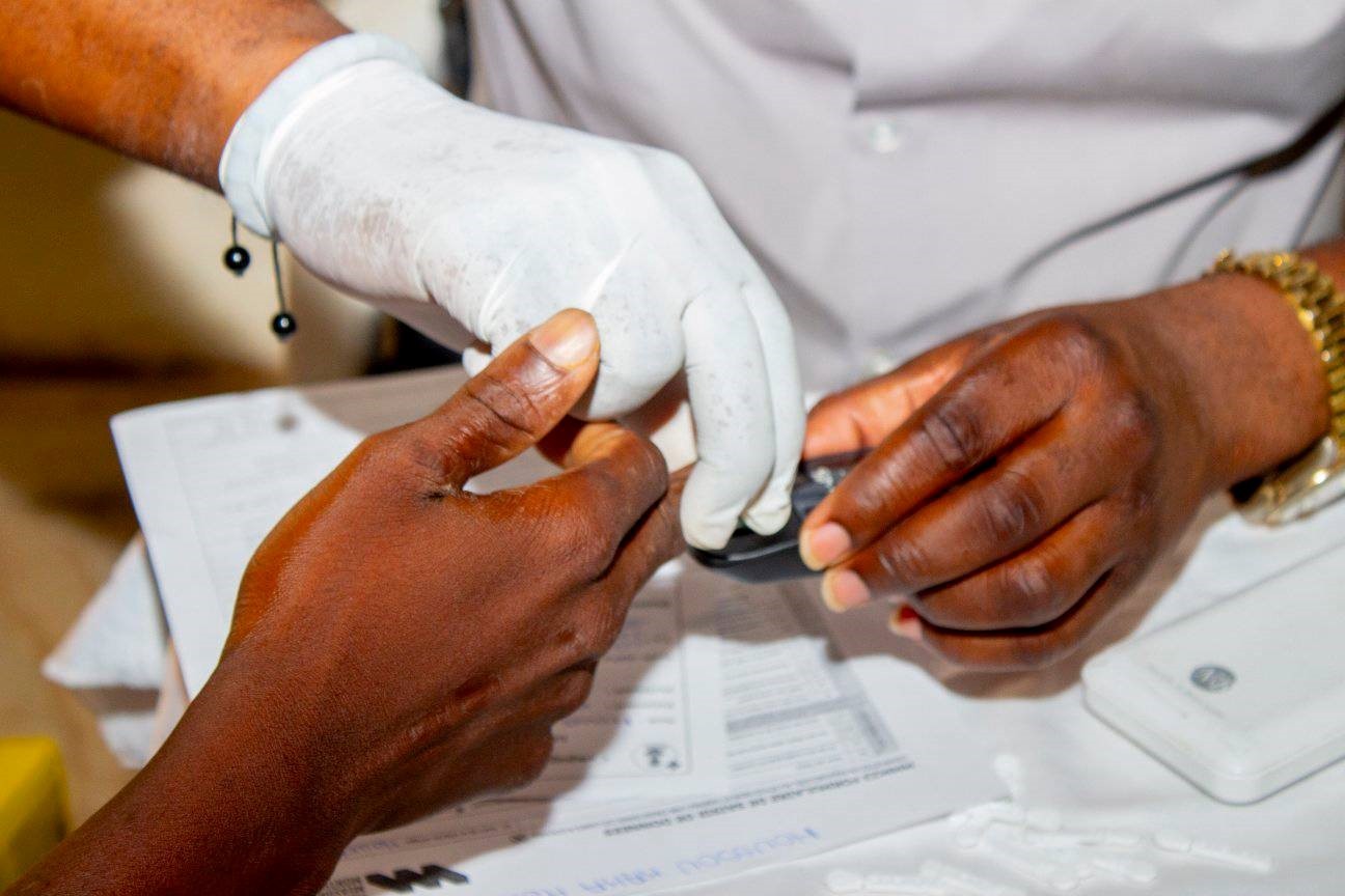 SENSIBILISATION ET DEPISTAGE DE L’HYPERTENSION ARTERIELLE, DU DIABETE ET DE L’INSUFFISANCE RENALE A LA MAIRIE D’ABOMEY-CALAVI