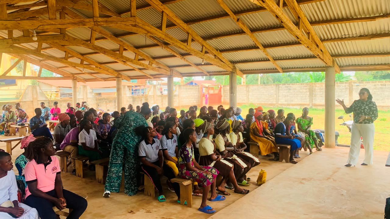 JOURNEE D’ECOUTE, DE CONSEIL ET D’ORIENTATION SUR LA SANTE SEXUELLE ET REPRODUCTIVE AU PROFIT DES FILLES APPRENTIES D’ALLADA